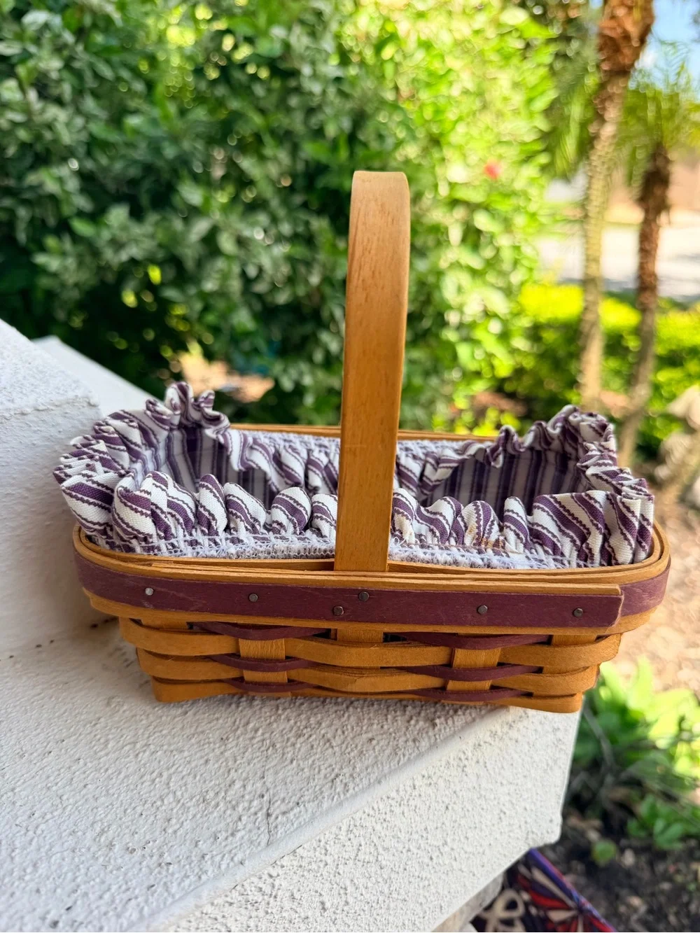 Longaberger 2001 Basket Purple Liner Protector Pewter Mitten Tie On Dresden OH